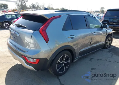 2023 Kia Niro Ex z USA, uszkodzony, nr VIN KNDCR3LE2P5098442